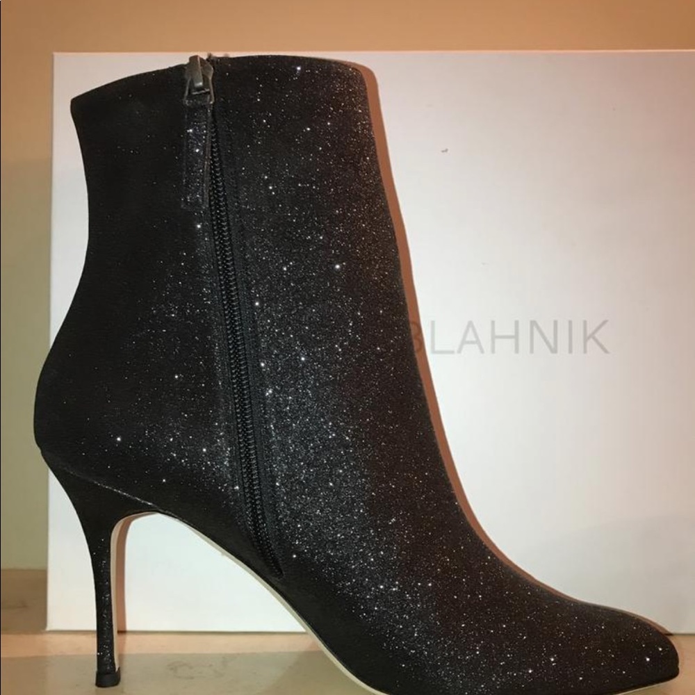 Manolo booties - Picture 6 of 8